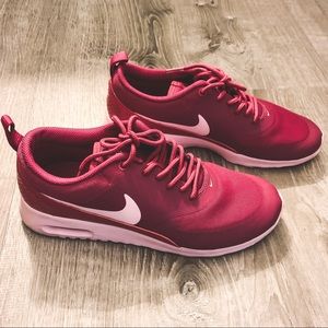 Nike Air Max Thea Women’s Shoes